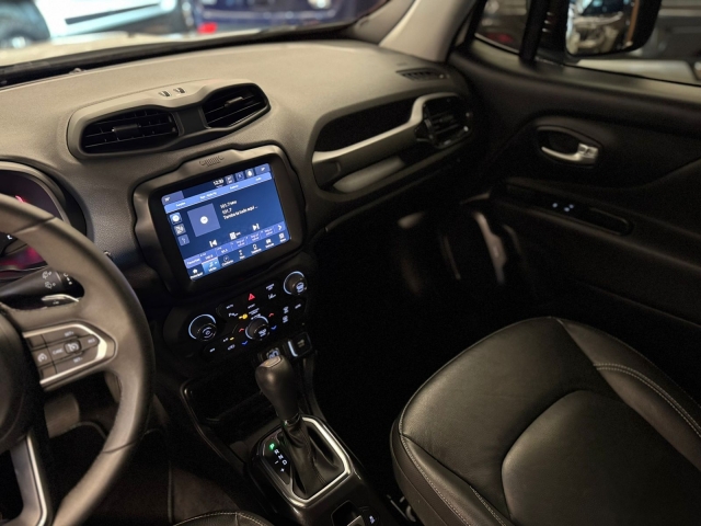 Jeep Renegade 1.3 T270 Longitude - foto 12