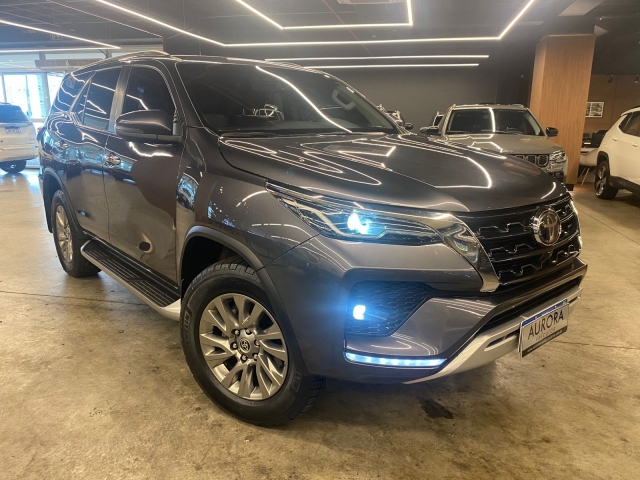Toyota SW4 2024 à venda