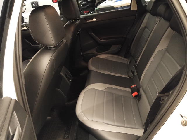 Volkswagen Nivus 1.0 200 TSI Highline AT - foto 6