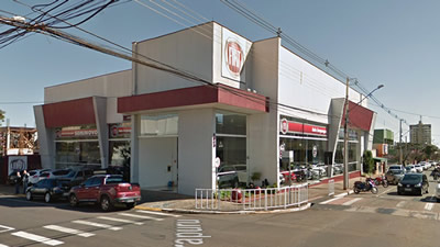 Fachada-fiat-auto-arapongas