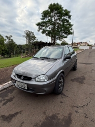 Chevrolet Classic Classic Corsa Sedan 1.0 VHC 8V 2004