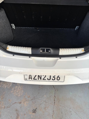 Volkswagen Gol 1.0 Tec Comfortline (flex) 4P - foto 18