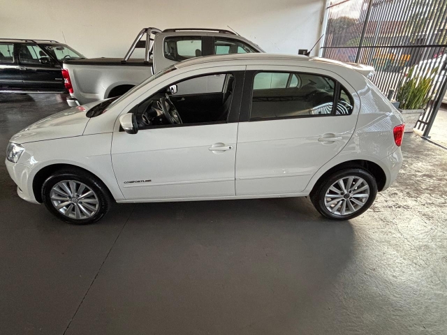 Volkswagen Gol 1.0 Tec Comfortline (flex) 4P - foto 3