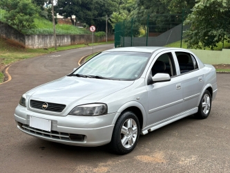 Astra Sedan GL Milenium 1.8 MPFi