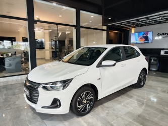 Onix 1.0 LT