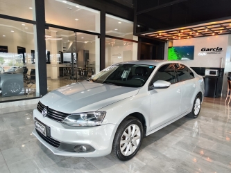 Jetta 2.0 Comfortline Tiptronic (Flex)
