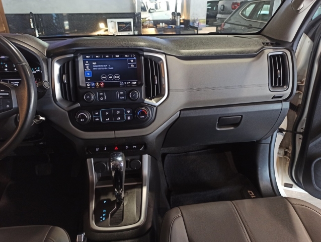 Chevrolet S10 S10 2.8 LTZ Cabine Dupla 4WD (Aut) - foto 17