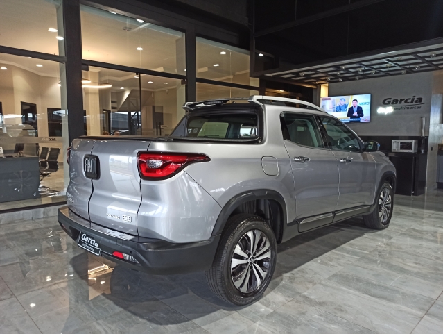 Fiat Toro 2.0 TDI Volcano 4WD (Aut) - foto 5