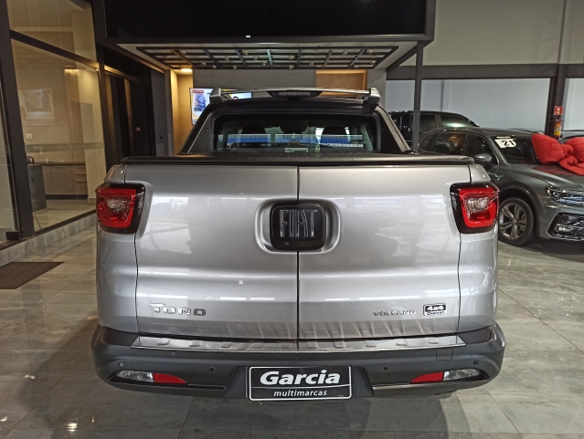 Fiat Toro 2.0 TDI Volcano 4WD (Aut) - foto 6