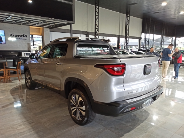 Fiat Toro 2.0 TDI Volcano 4WD (Aut) - foto 7
