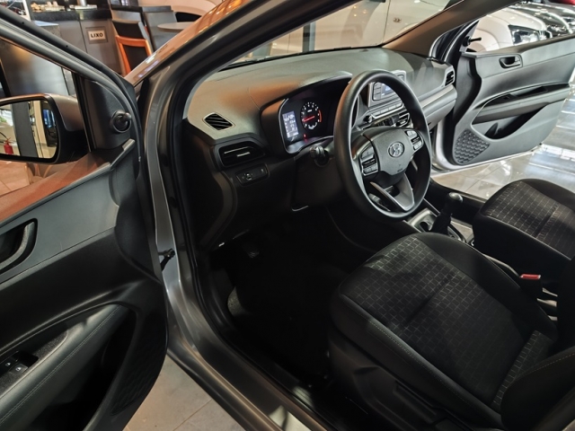 Hyundai HB20 1.0 Sense Plus - foto 11