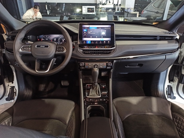 Jeep Compass 2.0 Hurricane Blackhawk 4WD (Aut) - foto 10