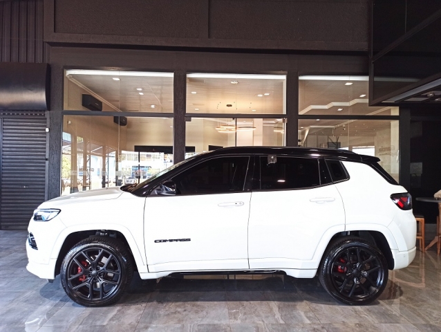 Jeep Compass 2.0 Hurricane Blackhawk 4WD (Aut) - foto 4
