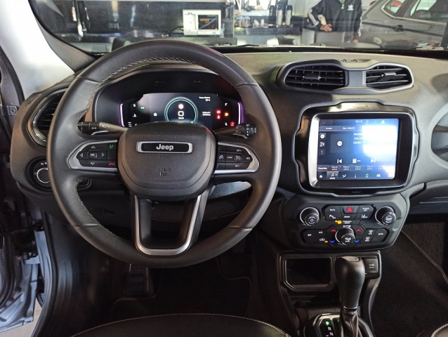 Jeep Renegade 1.3 T270 Longitude - foto 16