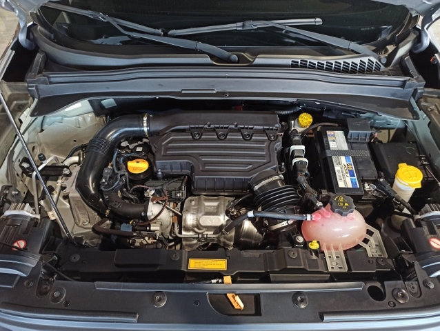 Jeep Renegade 1.3 T270 Longitude - foto 18