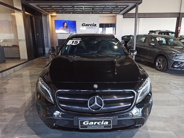 Mercedes-Benz Classe GLA GLA 200 Advance - foto 2