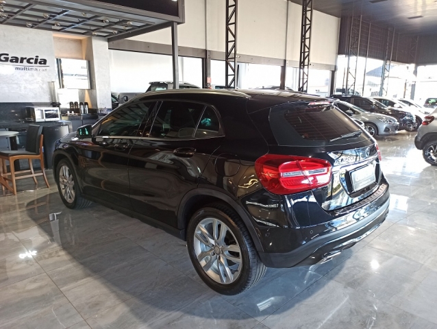 Mercedes-Benz Classe GLA GLA 200 Advance - foto 7