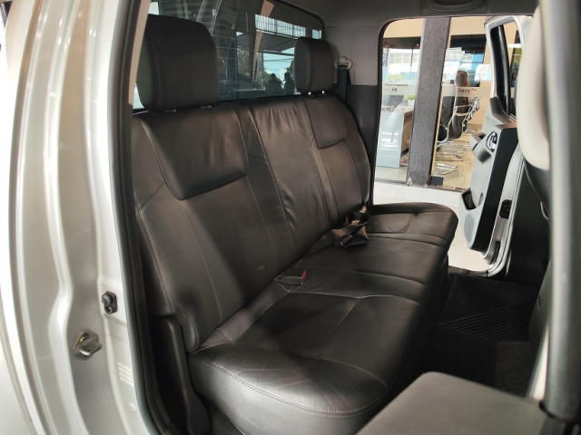 Nissan Frontier 2.5 SV Attack 4x4 - foto 14