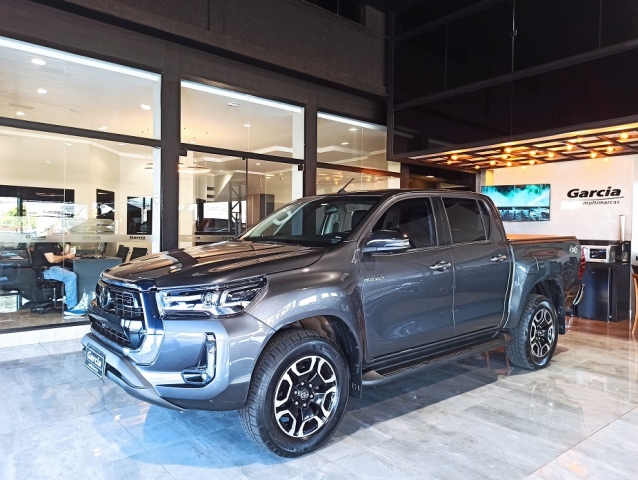 Toyota Hilux 2022 à venda