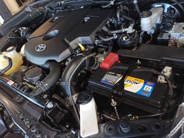Toyota Hilux Hilux 2.8 TDI CD SRX 4x4 (Aut) - foto 19