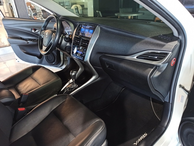 Toyota Yaris Sedan 1.5 XS CVT (Flex) - foto 13
