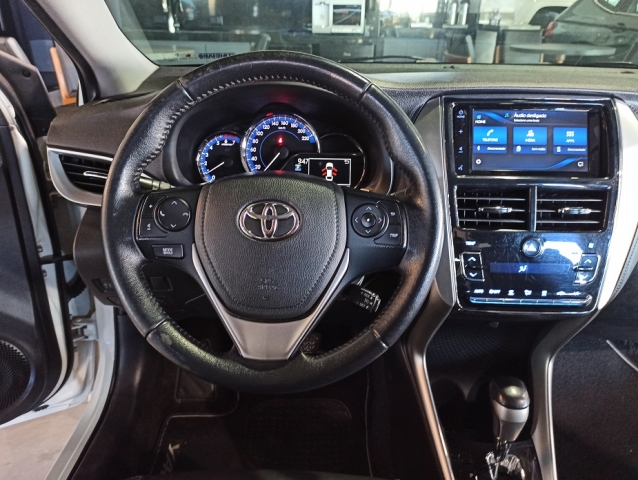Toyota Yaris Sedan 1.5 XS CVT (Flex) - foto 16