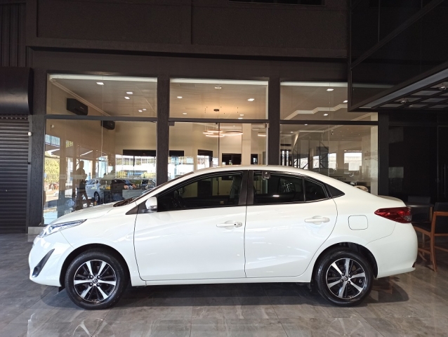 Toyota Yaris Sedan 1.5 XS CVT (Flex) - foto 4