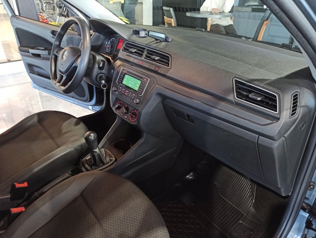 Volkswagen Gol 1.6 - foto 13