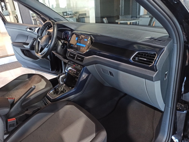 Volkswagen T-Cross 1.0 200 TSI Comfortline (Aut) - foto 13