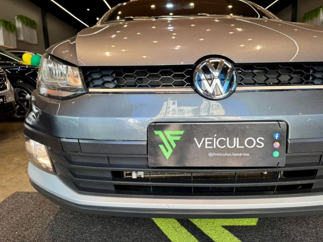 JF Veiculos - 2020 Volkswagen Fox 1.6 Xtreme Cinza Dir Hidráulica+