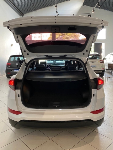 Hyundai Tucson 1.6 T GDI Gls - foto 4
