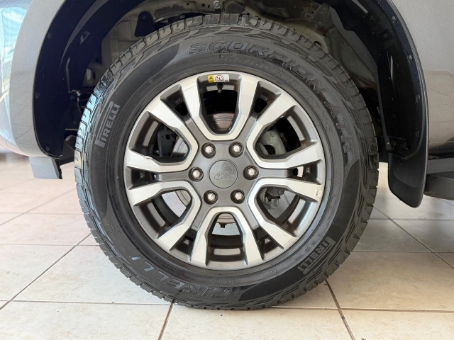 Ford Ranger 3.2 Cd Limited 4wd - foto 16