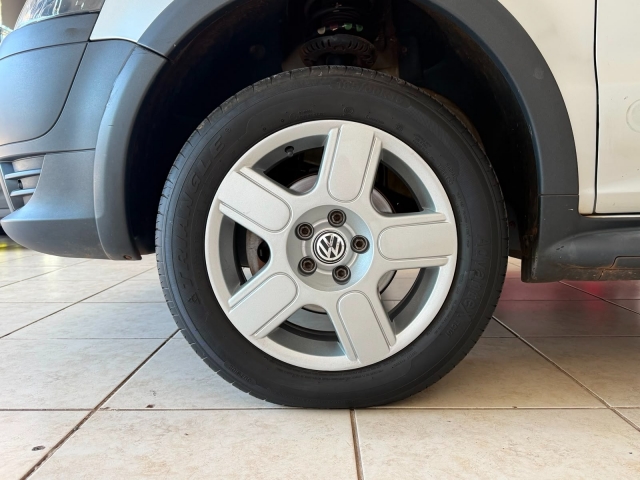 Volkswagen CrossFox 1.6 (flex) - foto 16