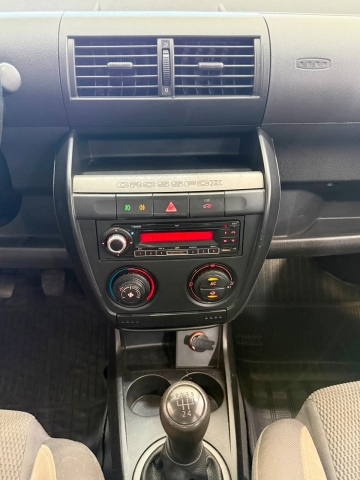 Volkswagen CrossFox 1.6 (flex) - foto 12