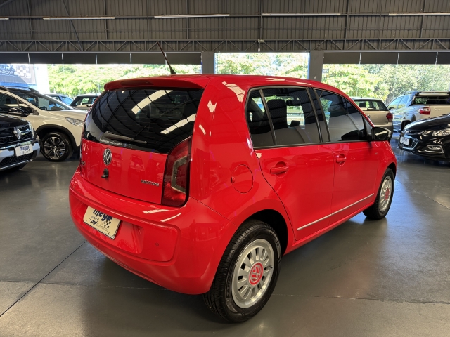 Mega Motors Multimarcas - 2015 Volkswagen Up! up! 1.0 12v red up