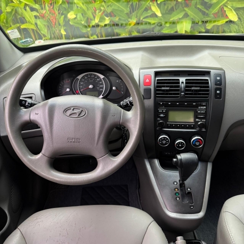 Hyundai Tucson Gl 2.0 16V (aut) - foto 12