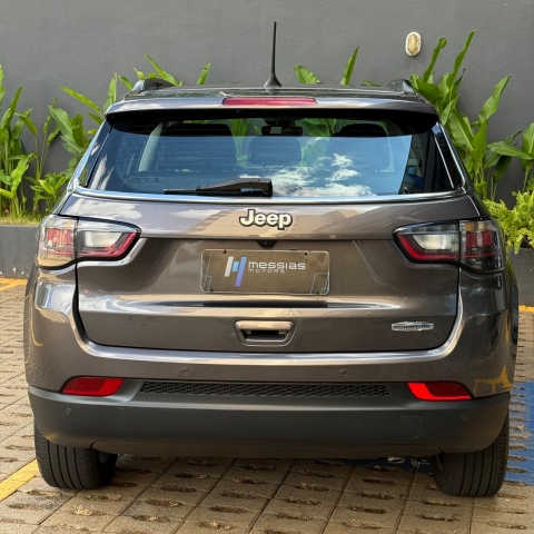 Jeep Compass 1.3 T270 Longitude (Aut) - foto 7