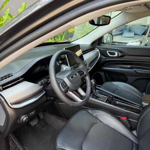 Jeep Compass 1.3 T270 Longitude (Aut) - foto 13