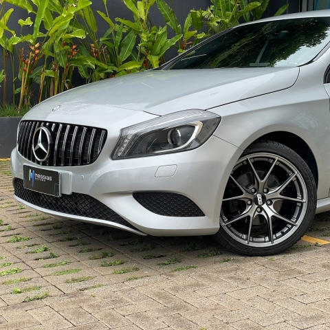 Mercedes-Benz Classe A 200 Urban 1.6 DCT Turbo - foto 4