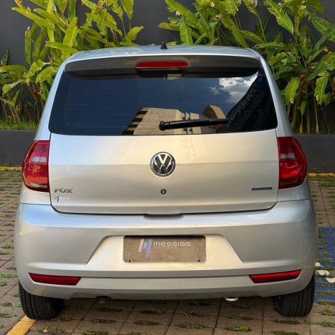Volkswagen Fox 1.0 BlueMotion (Flex) 4p - foto 8