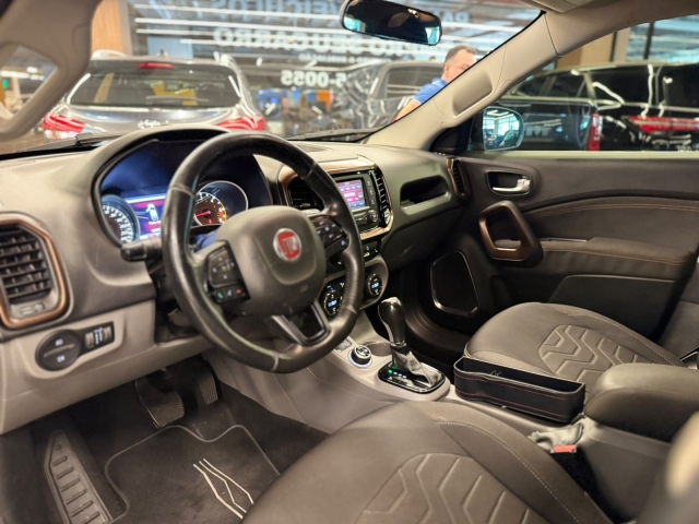 Fiat Toro Volcano 2.0 16V 4X4 Tb Diesel Aut. - foto 12