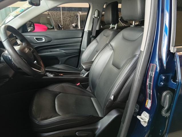 Jeep Compass 1.3 T270 Longitude - foto 11
