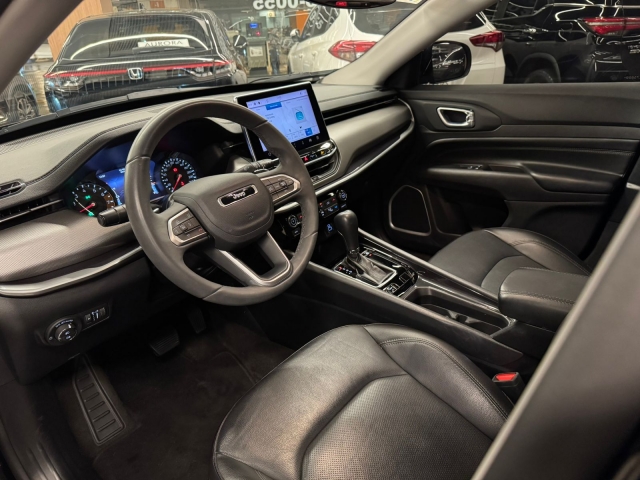 Jeep Compass 1.3 T270 Longitude 80 anos (Aut) - foto 12