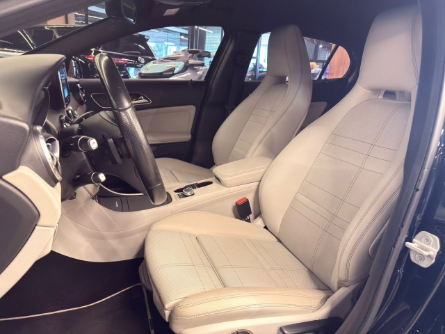 Mercedes-Benz Classe GLA Gla 200 Advance - foto 10