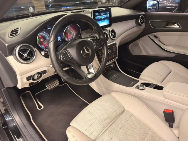 Mercedes-Benz Classe GLA Gla 200 Advance - foto 7