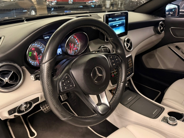 Mercedes-Benz Classe GLA Gla 200 Advance - foto 8