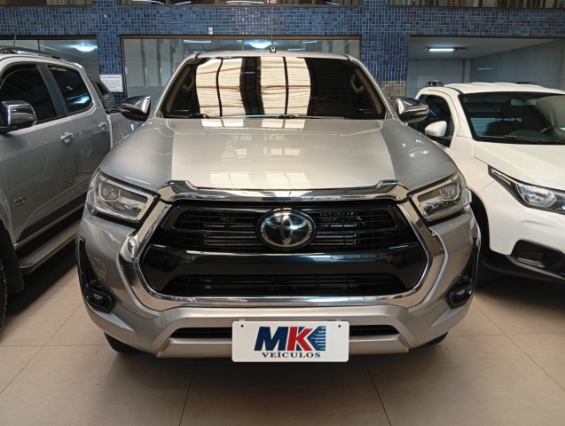 Toyota Hilux 2.8 TDI Cd Srx 4X4 (aut) - foto 4