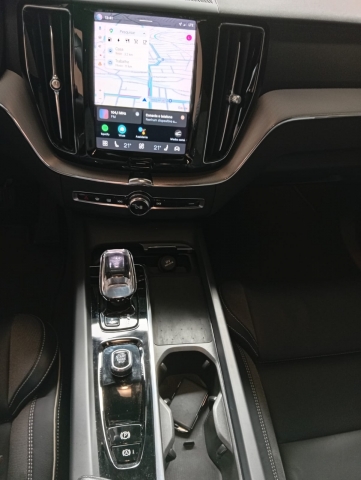 Volvo XC60 2.0 T8 Recharge Ult Dark Hybrid AWD - foto 18