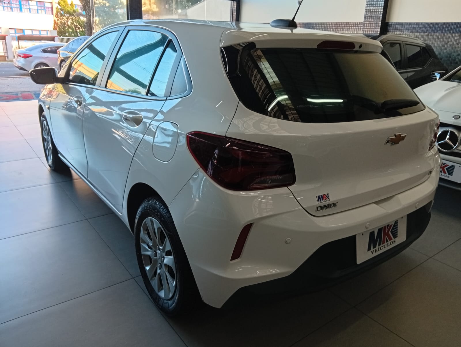 Chevrolet Onix 1.0 LT - foto 7