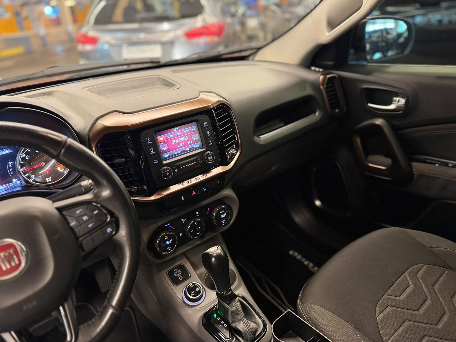 Fiat Toro Volcano 2.0 16V 4X4 Tb Diesel Aut. - foto 17